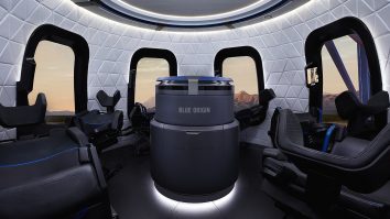 Cum arată racheta și cine sunt membrii echipajului cu care va pleca Jeff Bezos în Spațiu