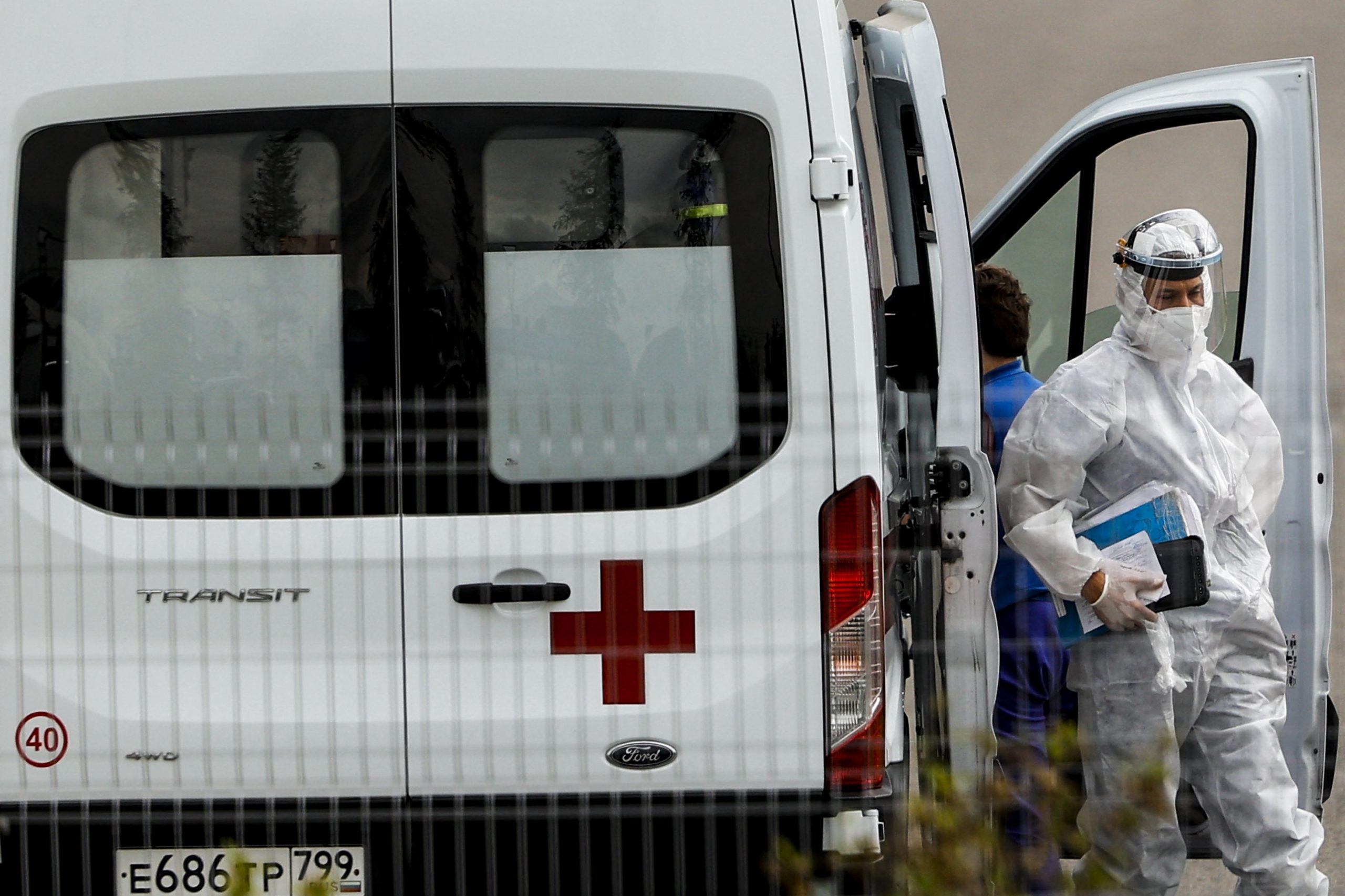 Studiu: Nivelul de imunitate colectivă din România este de 60% în mediul urban. „Valul 4 este mai aproape decât se credea inițial”