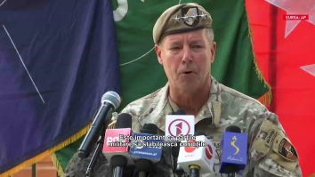 Comandantul Scott Miller.