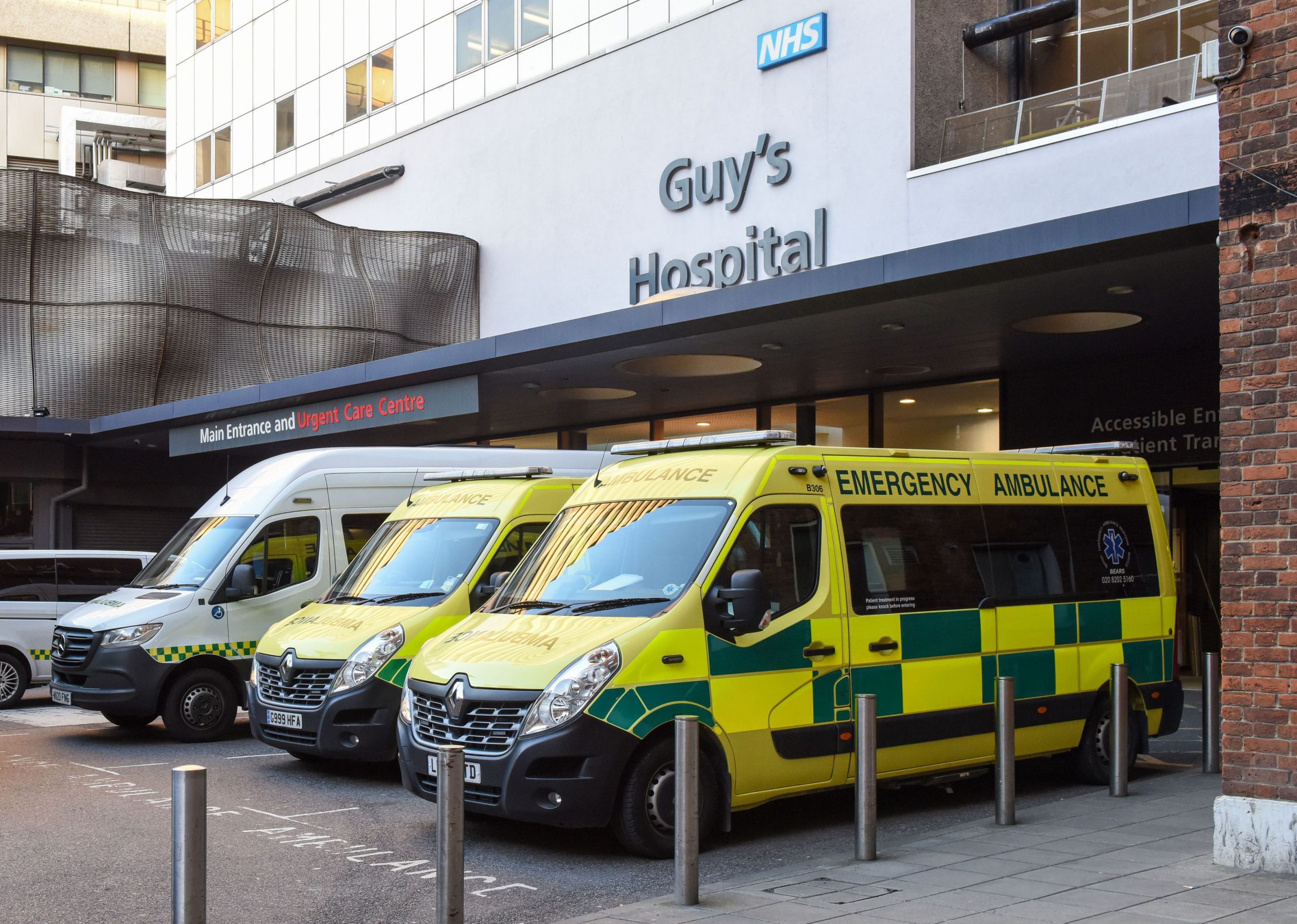 Autoritățile din Marea Britanie trag un semnal de alarmă: Virozele au provocat mai multe decese în rândul copiilor decât COVID-19