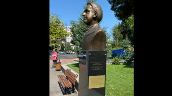 Octavian Goga, acuzat că a fost antisemit și fascist. Ce a scris Primăria Iași pe o plăcuță așezată pe statuia poetului