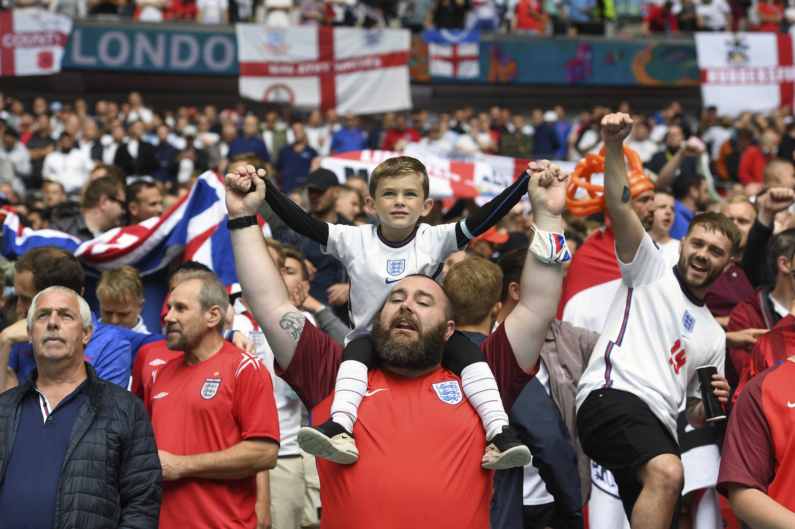 Masculinitatea toxică, un tipar de comportament care afectează bărbații din întreaga lume