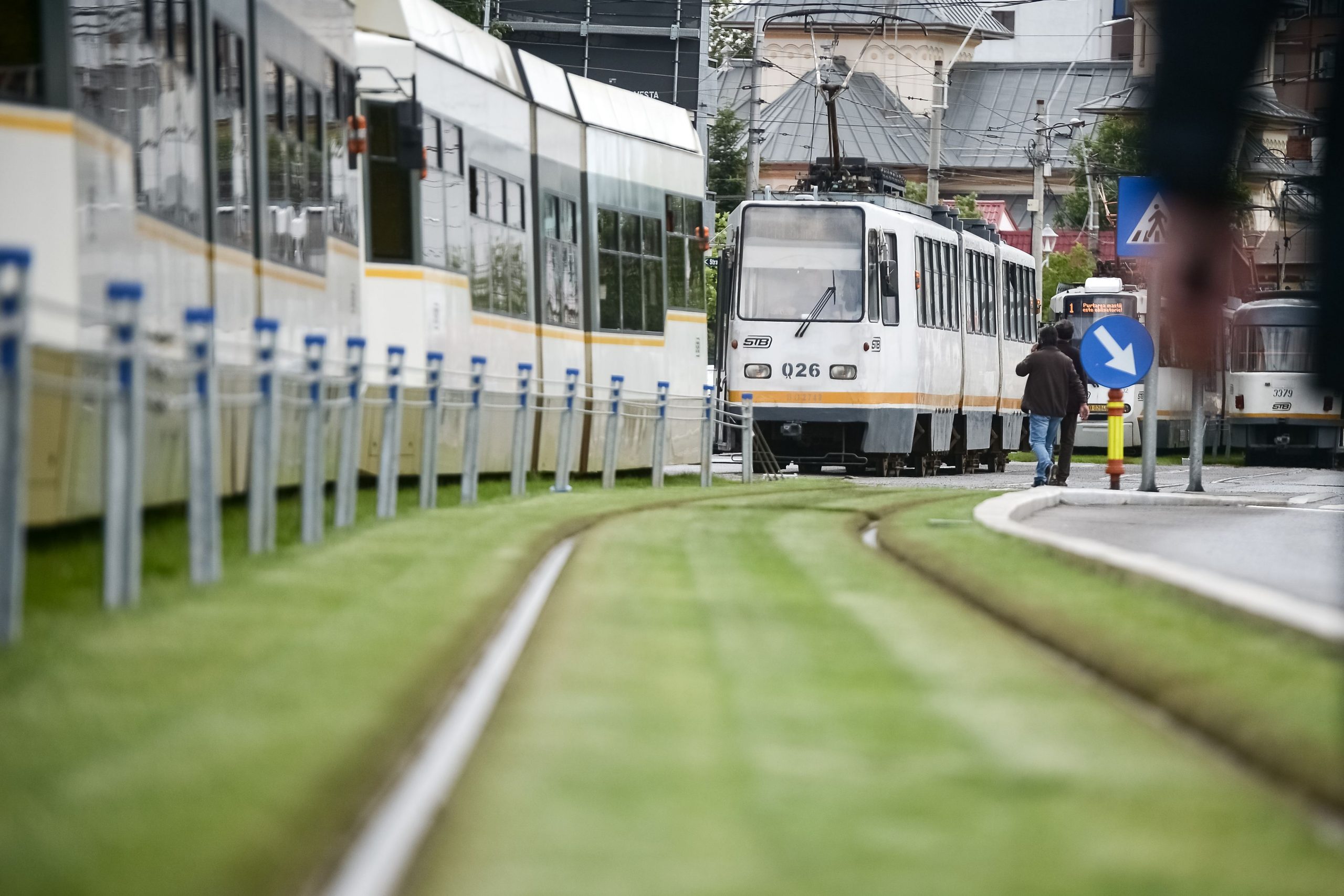 O organizaţie LGBT acuză STB de homofobie pentru că nu a mai închiriat un tramvai pentru un eveniment
