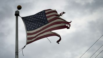 Uraganul Elsa se îndreaptă către Statele Unite. Ministerul de externe a emis o avertizare pentru turiştii români