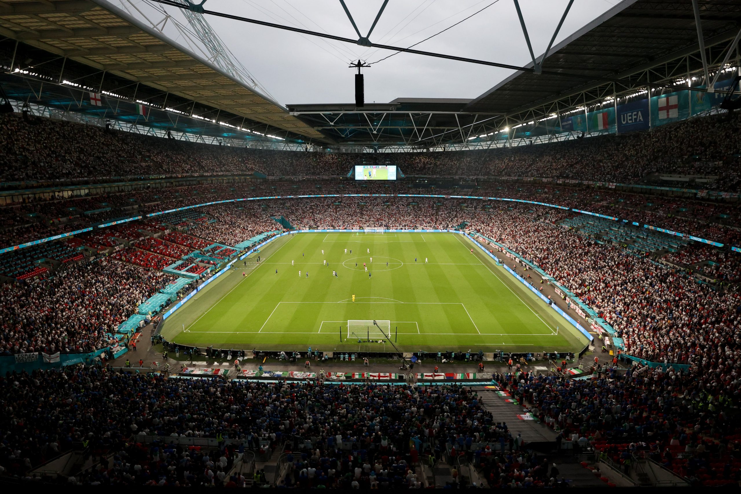 Scenariu negru după finala EURO 2020, din Anglia. Epidemiolog: Lipsa de atenție la COVID, devastatoare