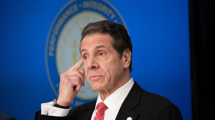 Guvernatorul statului New York Andrew Cuomo a hărţuit sexual mai multe colege