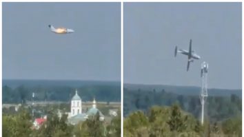 Un localnic a surprins momentul prăbușirii avionului.