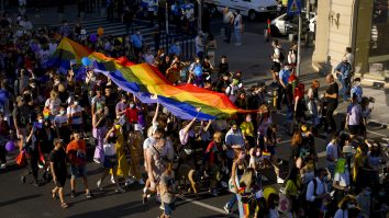Organizatorul marșului „Bucharest Pride” a fost amendat de jandarmi. Câte persoane au participat la eveniment