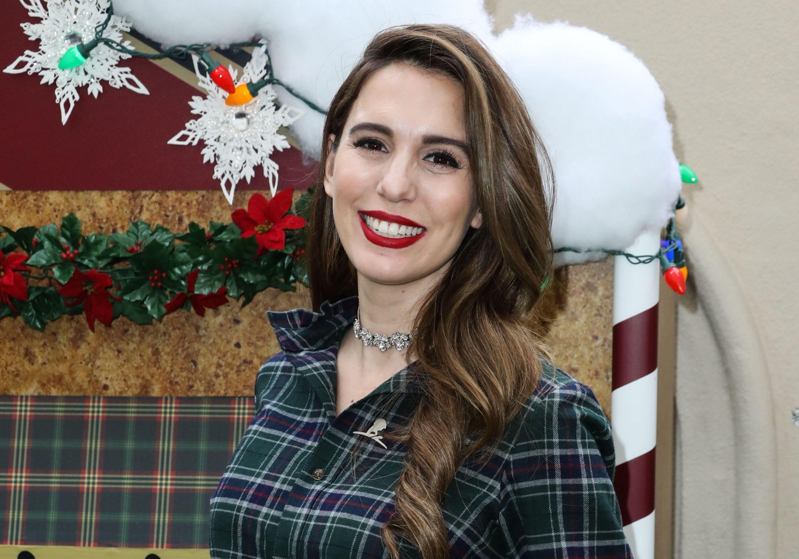 O fostă vedetă Disney spune că s-a simţit „exploatată, marcată, oribilă” după ce a filmat prima scenă nud