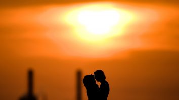 WSJ: Pandemia a crescut apetitul pentru sex. Vânzările de jucării sexuale au crescut cu 26%