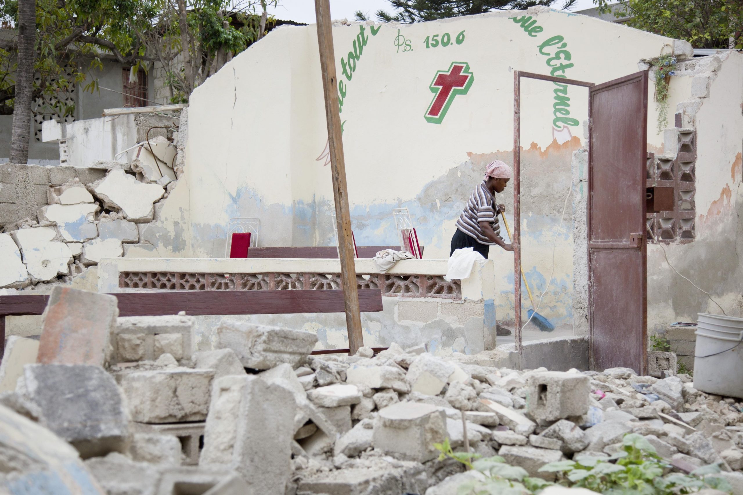 Cel puţin 29 de persoane au murit în urma cutremurului din Haiti