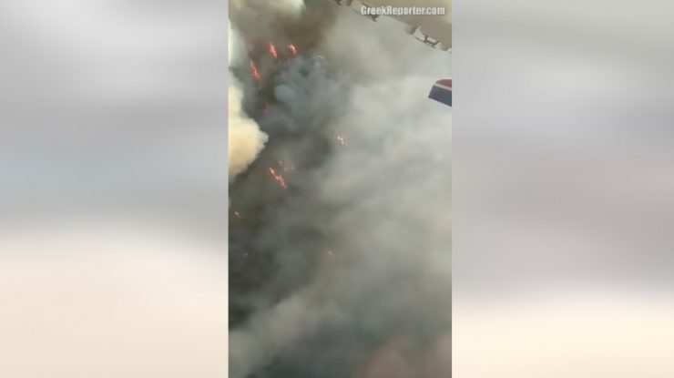 VIDEO. Cum se văd de sus incendiile din insula Evia. Imagini filmate de piloții ruși