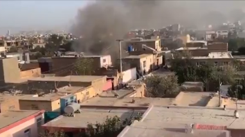 Pentagonul a recunoscut că a greșit ținta în Kabul. Statele Unite: Un atac cu drone a ucis 10 civili