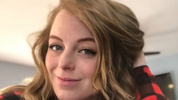 Femeia care s-a născut cu o condiție medicală rară.