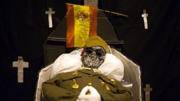 Sătucul din Spania cu doar 89 de locuitori care a transformat blestemul „vrăjitoarelor” în bani