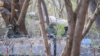 Grecia a construit un nou zid la frontiera cu Turcia, pentru a-i descuraja pe afgani să intre în Europa