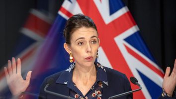 Noua Zeelandă intră din nou în carantină, din cauza unui singur caz de COVID