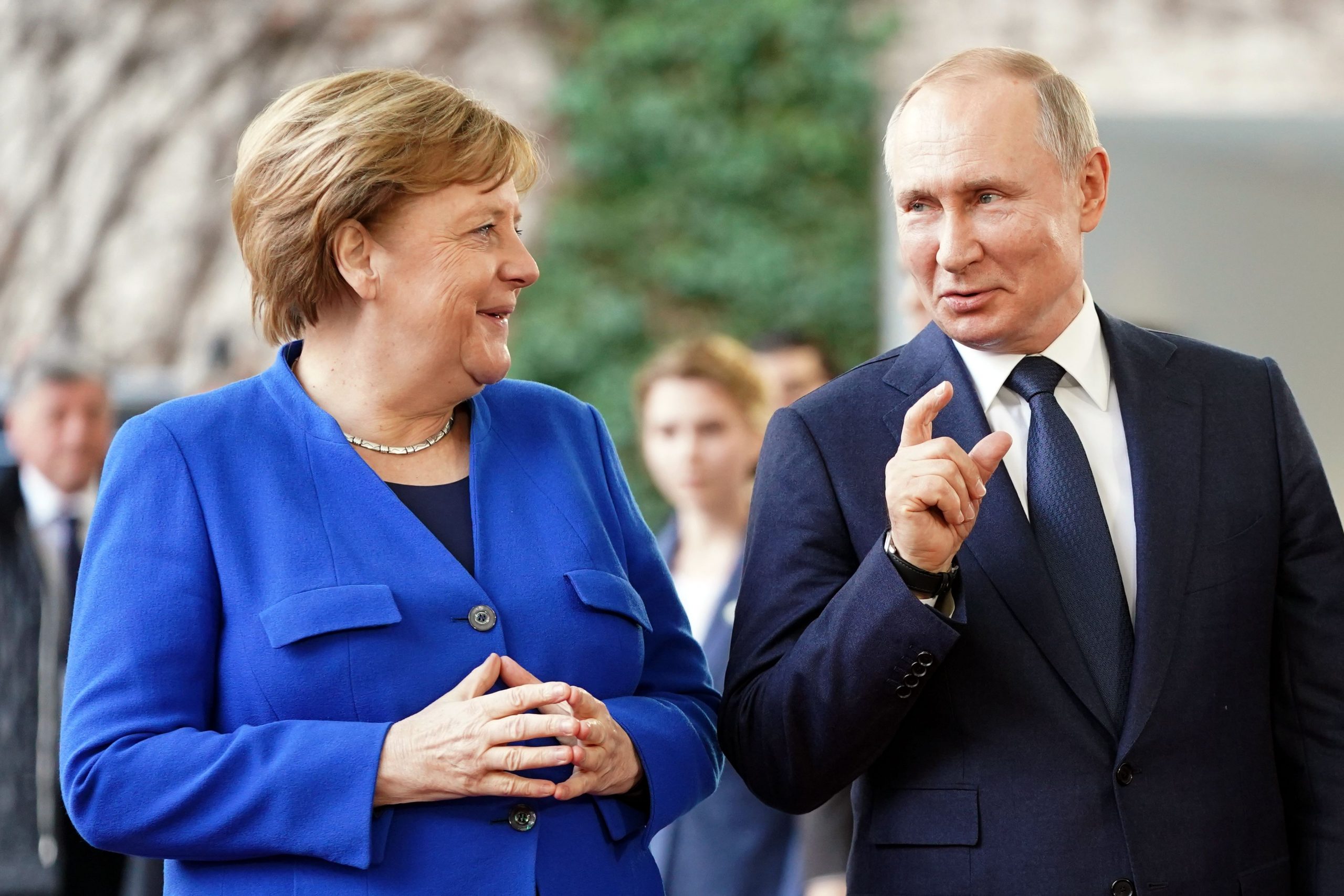 Merkel și Putin se întâlnesc la Moscova pentru dezbateri, exact la un an de când Navalny a fost otrăvit