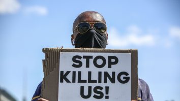 Femeie din SUA, condamnată la 25 de închisore: a lovit doi copii cu mașina, crezând că unul era mexican, iar celălalt membru ISIS