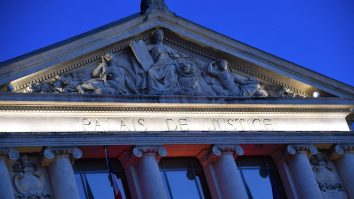 palatul justitiei din franta.