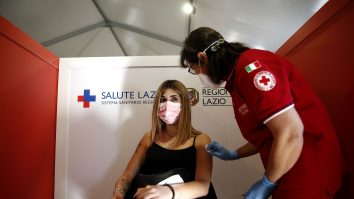 Mai mult de 90% dintre angajaţii şcolilor din Italia s-au vaccinat