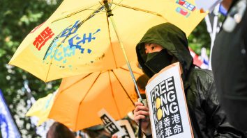 Patru studenți din Hong Kong au fost arestați pentru „incitare la terorism”