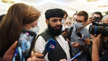 Talibanii își caută aliați: „China este o ţară mare. Poate juca un rol foarte mare în reconstrucţia şi reabilitarea Afganistanului”