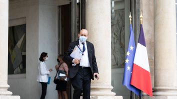 Franța vrea ca SUA să prelungească termenul limită pentru retragerea din Afganistan