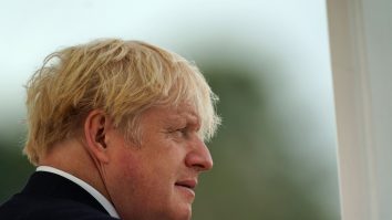 Boris Johnson a efectuat serie de revocări și un transfer în guvernul britanic