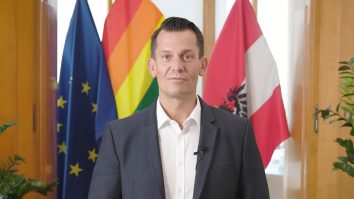 Ministrul Sănătății din Austria le cere românilor să se vaccineze. Apelul a fost transmis în limba română. VIDEO