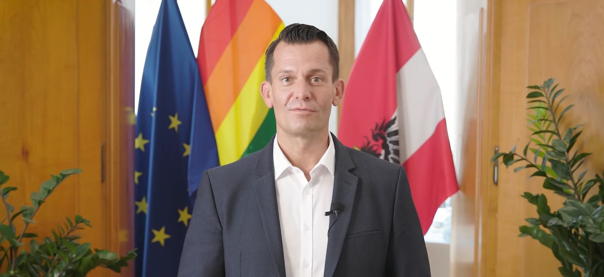 Ministrul Sănătății din Austria le cere românilor să se vaccineze. Apelul a fost transmis în limba română. VIDEO