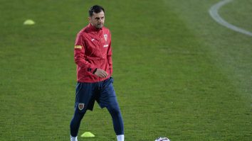 Nicolae Dică a fost testat pozitiv cu COVID-19. Secundul de la naţionala României este vaccinat