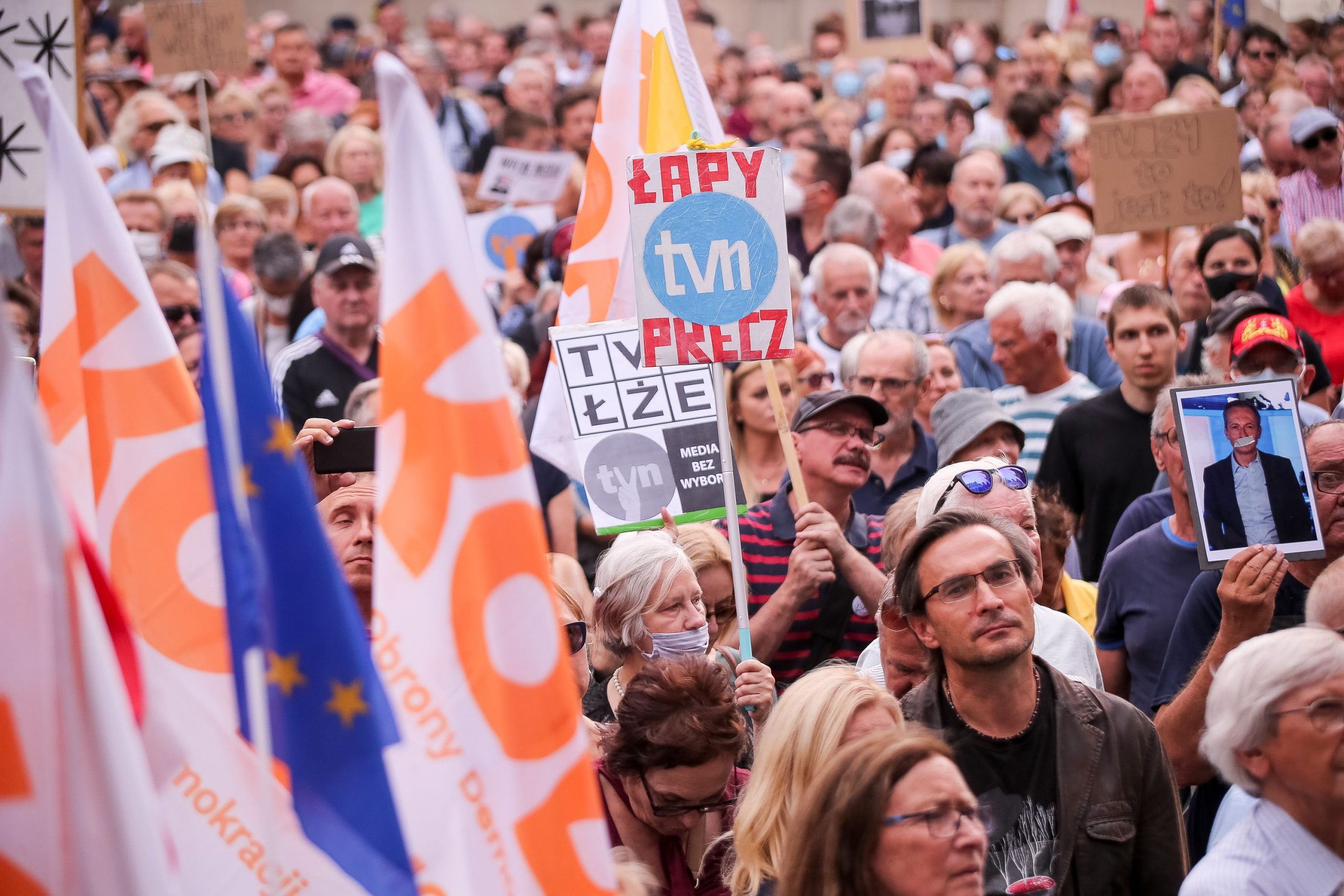 Parlamentul Poloniei a adoptat o nouă lege împotriva presei. Reacția Statelor Unite