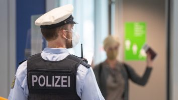 Germania ar urma să înăsprească restricţiile pentru cei nevaccinaţi