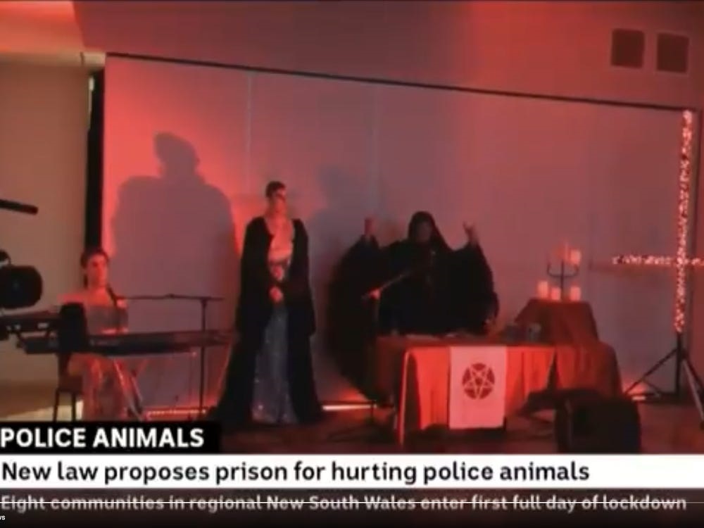 VIDEO: Televiziunea de stat din Australia a difuzat, din greșeală, imagini de la un ritual satanist în timpul știrilor