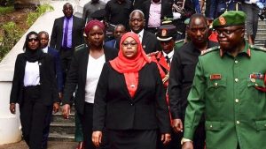 „Sunteți prea urâte ca să vă măritaţi“. Afirmațiile care i-au adus președintelui Tanzaniei, Samia Hassan, un val de critici