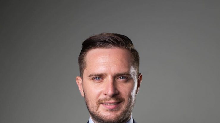 Viceprimarul Capitalei: Introducerea parcării cu plată pe bulevardele din Sectorul 4 este nelegală