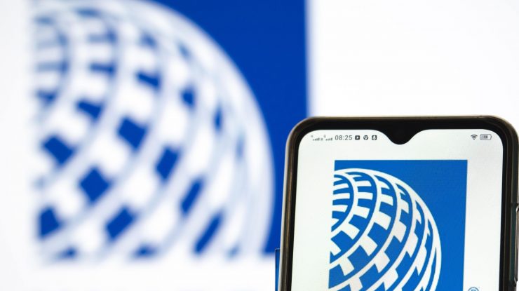 Logo-ul companiei aeriene United Airlines.