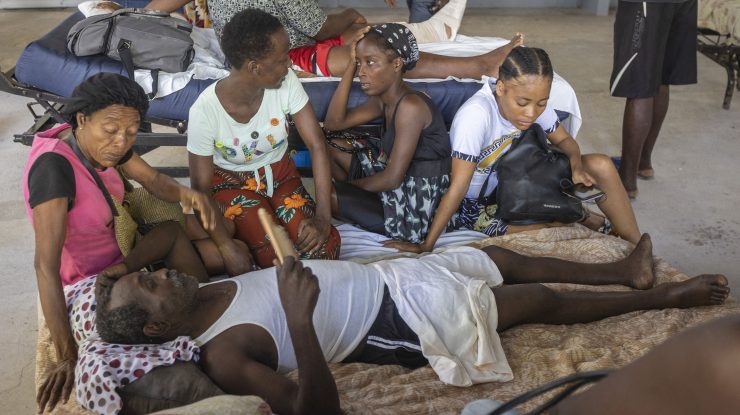 Victime ale cutremurului din Haiti. Foto: Hepta