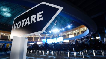 Un liberal şi-a anunţat candidatura la preşedinţia României