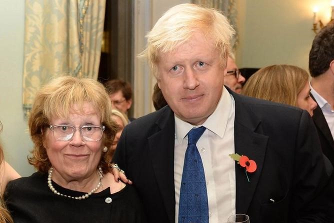 Mama lui Boris Johnson a murit. Cine a fost Charlotte Johnson-Wahl