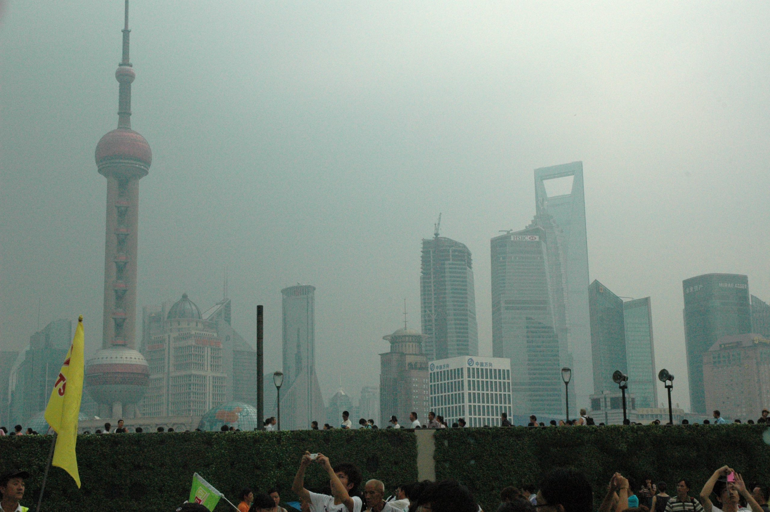 Colapsul gigantului imobiliar chinez Evergrande ar putea afecta și România. Expert: Așa a început și criza globală din 2008