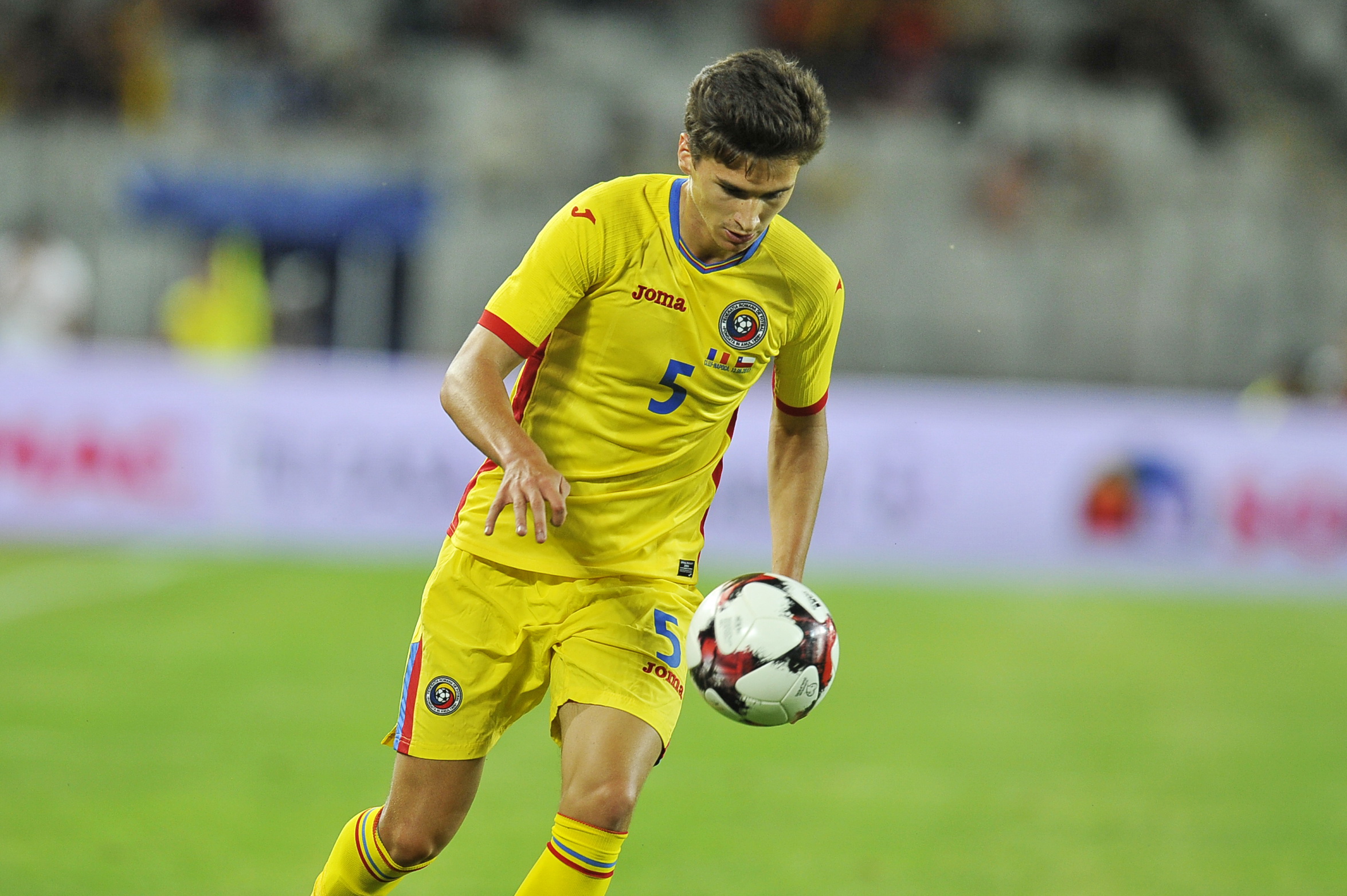 Fotbalist de la echipa națională, depistat cu COVID-19. El a părăsit cantonamentul