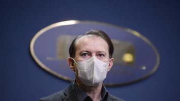 Cîţu acuză că nu a văzut un plan pentru valul 4 al Ministerului Sănătății