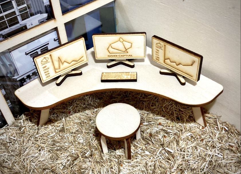 Un hamster care tranzacționează criptomonede a obținut un randament mai bun decât investitorii umani. A depășit Bitcoin și S&P 500