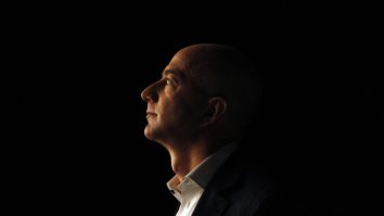 STUDIU. Cercetătorii spun că oamenii ar putea trăi până la 130 de ani în acest secol. Cine este miliardarul care vrea să descopere secretul nemuririi