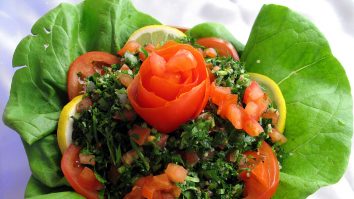 Cum ar fi să „mănânci” un vaccin și să fii protejat de COVID-19? Ce urmăresc oamenii de știință