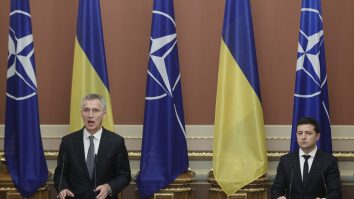 LIVE UPDATE. Ziua 126 de invazie rusă. Ucraina se confruntă cu o „brutalitate” nemaiîntâlnită în Europa de la al Doilea Război Mondial încoace, transmite NATO