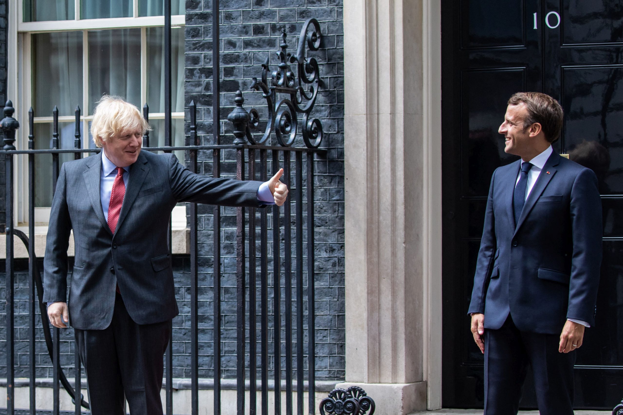 VIDEO. Boris Johnson imită accentul franțuzesc al lui Emmanuel Macron, la un eveniment republican