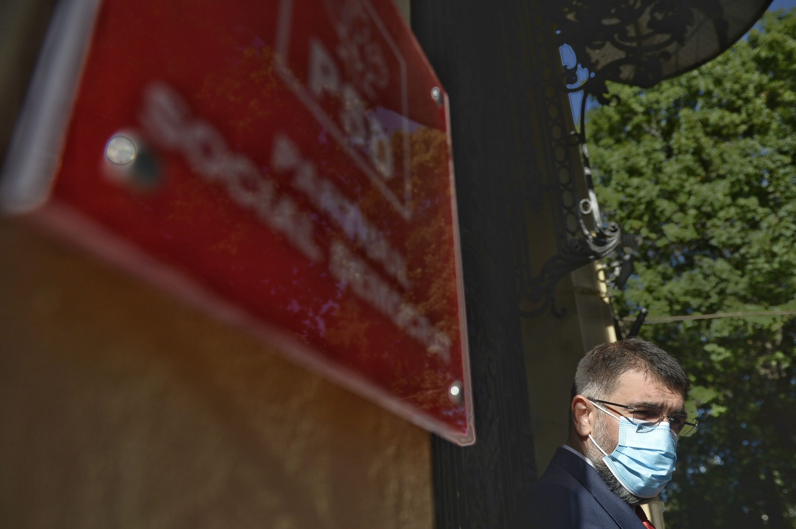 PSD, către USR-PLUS: Puteți bate câmpii, noi „votăm orice moțiune care are ca scop căderea guvernului Cîţu”